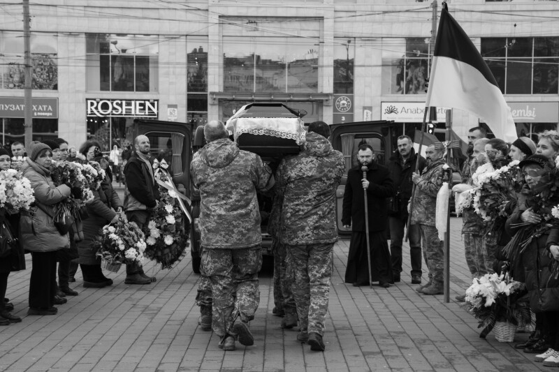 Помер від важких поранень: у Луцьку попрощалися з Героєм Сергієм Гавруком