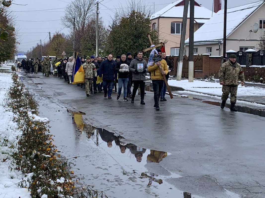 Навіки 28: на Волині попрощалися із Героєм Юрієм Наумчуком