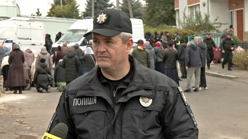 Виселення громади УПЦ з Успенського собору на Волині: замки змінено, майно описано