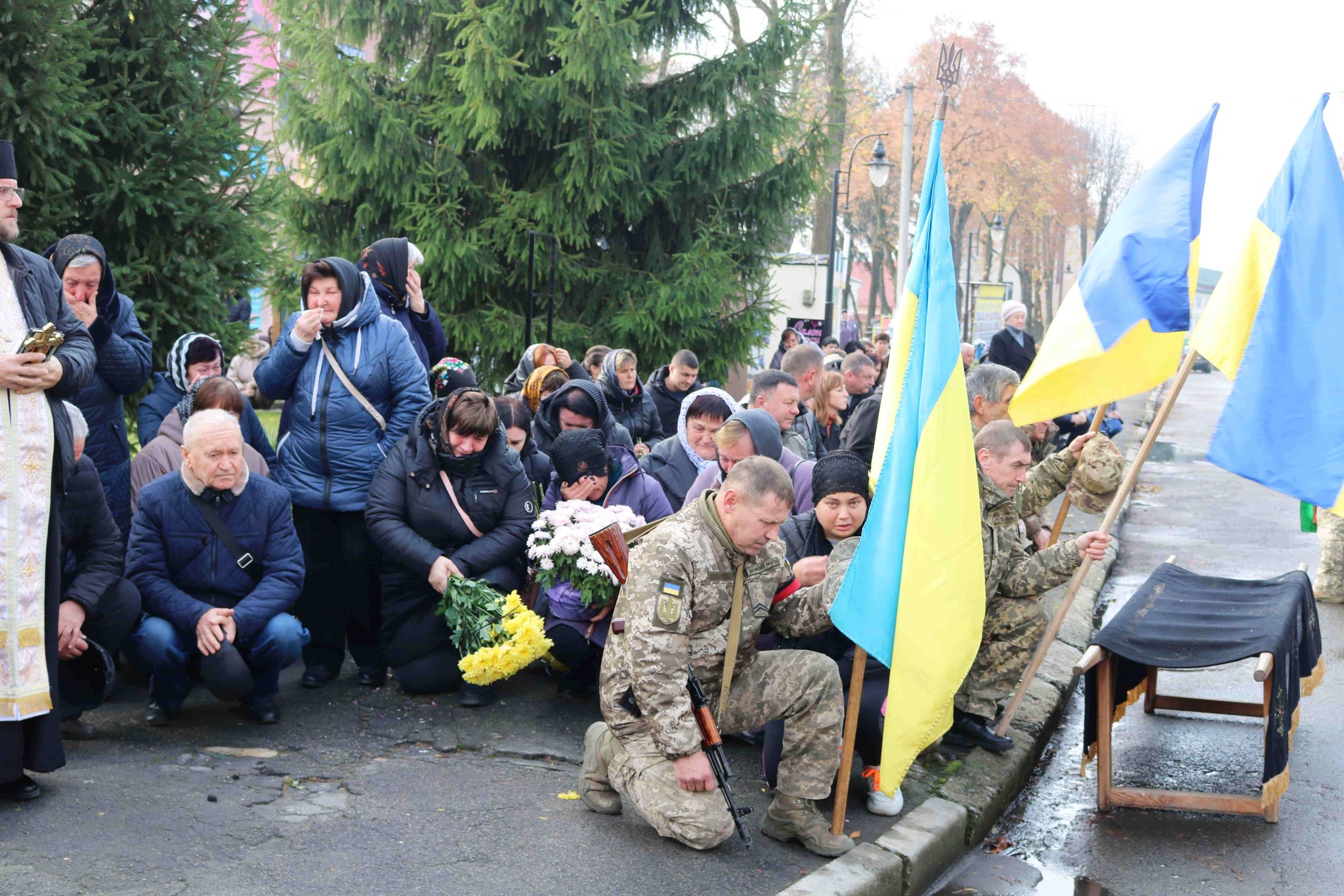 Маленька донечка втратила батька: на Волині попрощались з Героєм, який майже рік вважався зниклим безвісти
