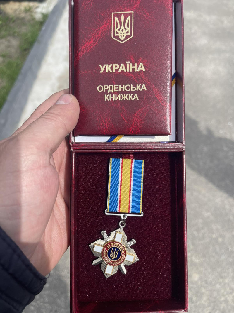 Батькам загиблого Героя Віталія Козея з Волині вручили його орден