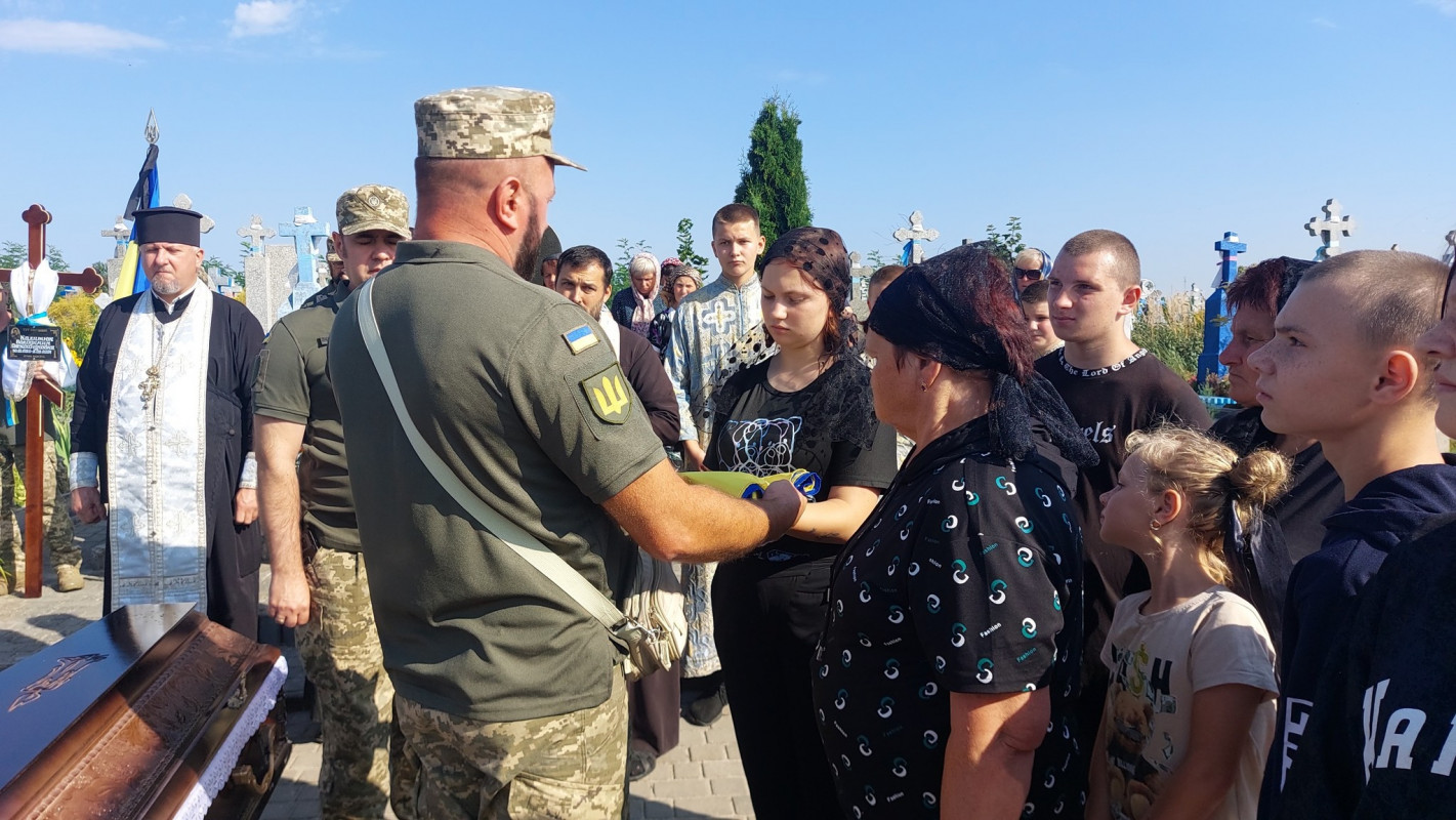 Майже рік вважався зниклим безвісти: на Волині попрощались із батьком п'яти дітей Володимиром Калитюком
