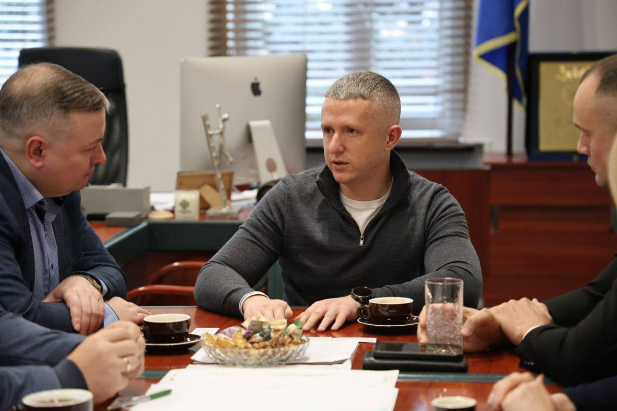 У Луцьку обговорили безпеку шкіл, укриття та інклюзивний простір