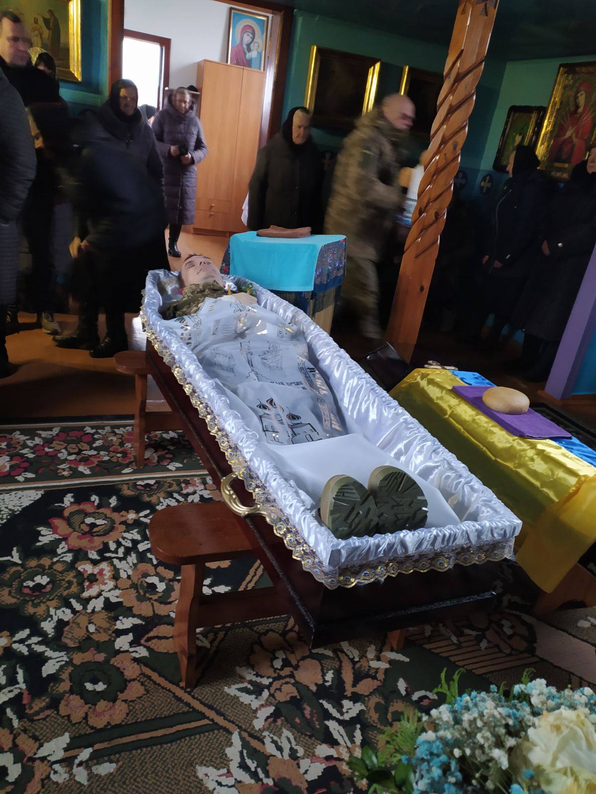 Нещодавно мобілізували до ЗСУ: на Волині попрощалися з курсантом Віталієм Лук'янчуком