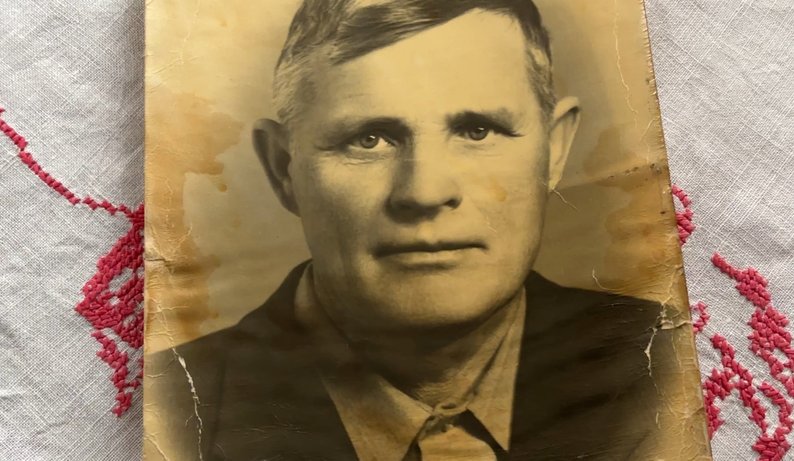 Сам тримає господарство й займається спортом: історія 101 річного довгожителя з Волині