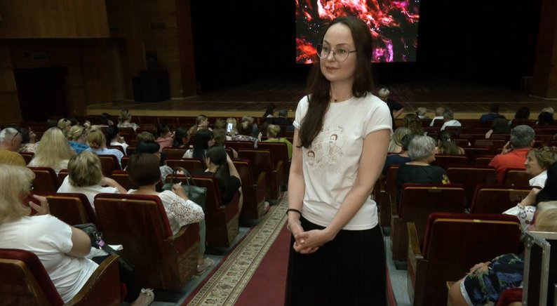 «В мовчанні більше співчуття»: у Луцьку про волонтерку презентували фільм «Місія 200»