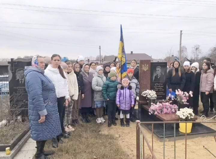 Прийняли сиротою – поховали й шанують як Героя: історія бійця з Луганщини, який на Волині знайшов вічний спочинок