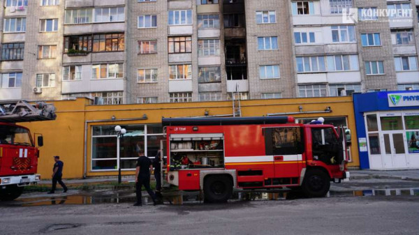 У Луцьку – пожежа на Привокзальній: горіло три поверхи