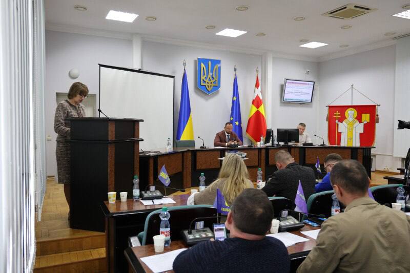 Жовтнева сесія Луцької міської ради: ключові тези. Фоторепортаж