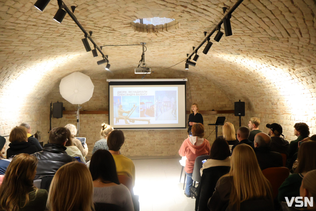 Як планують реорганізувати двори на вулиці Братковського у Луцьку? Фоторепортаж