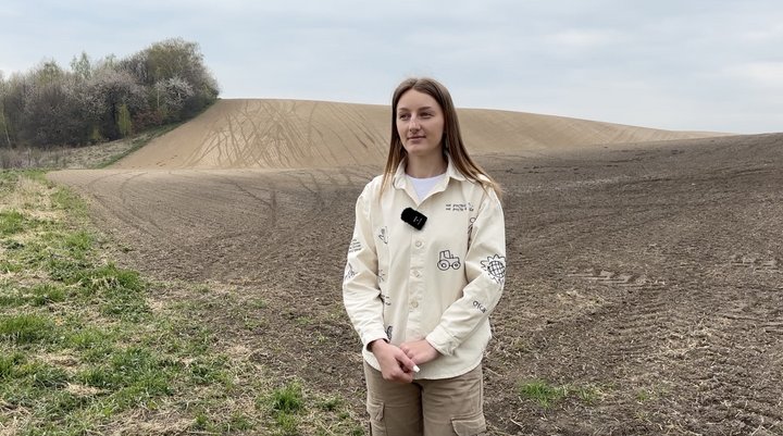 На Волині підлітки влаштували «гонки» полем і знищили 3 гектари буряків