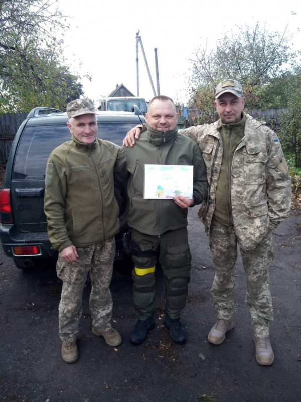 На Волині діти та педагоги придбали Starlink для українських військових