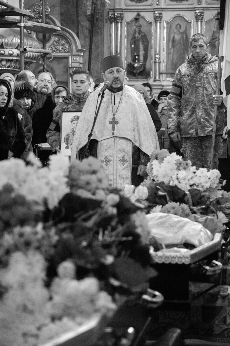 Трагічний день: у Луцьку попрощалися із двома Героями Миколою Мялковським та Романом Образцовим
