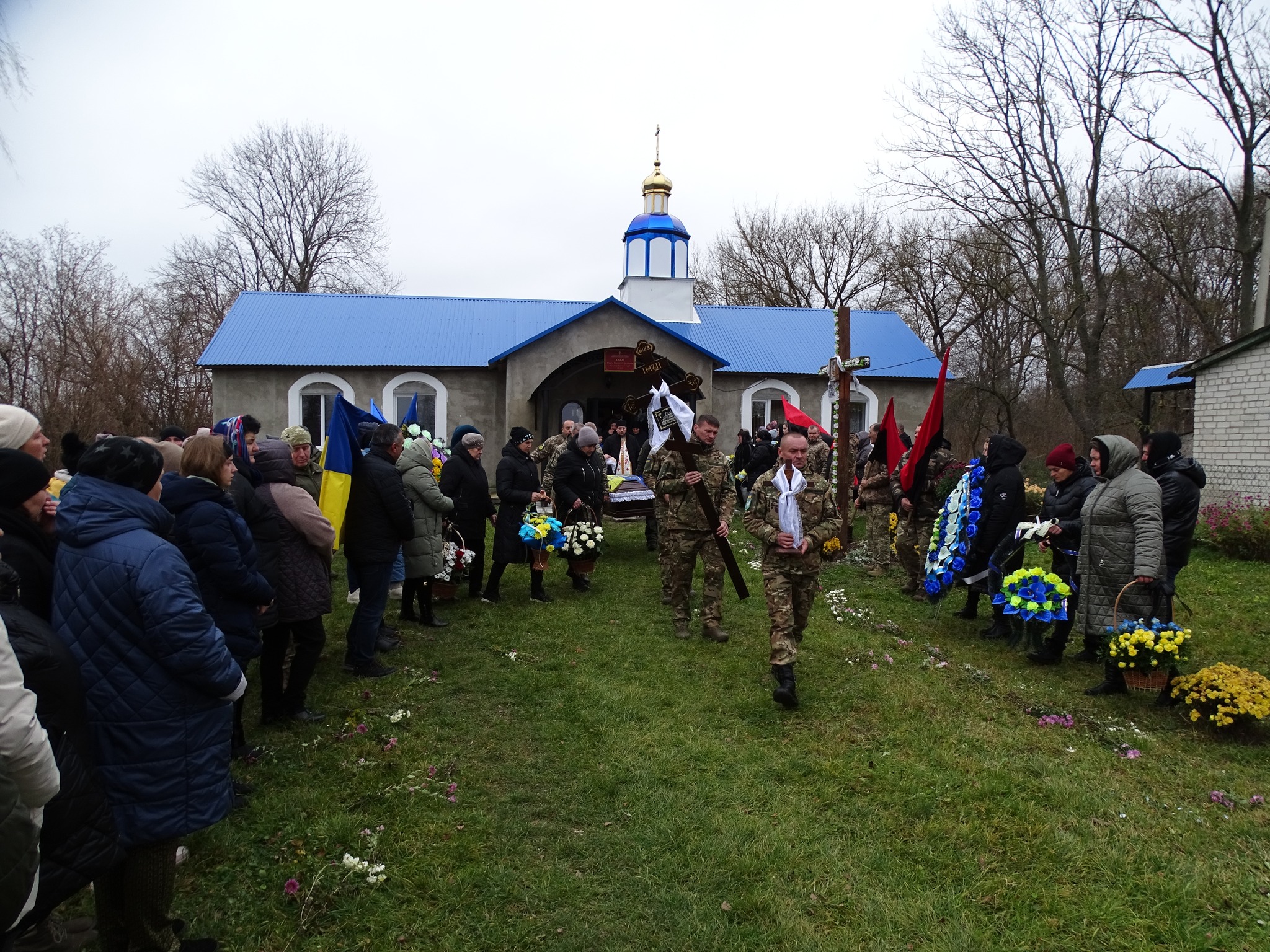 Мобілізували у липні, а в листопаді він уже загинув: Волинь попрощалася із ще одним Героєм, який віддав життя за Україну