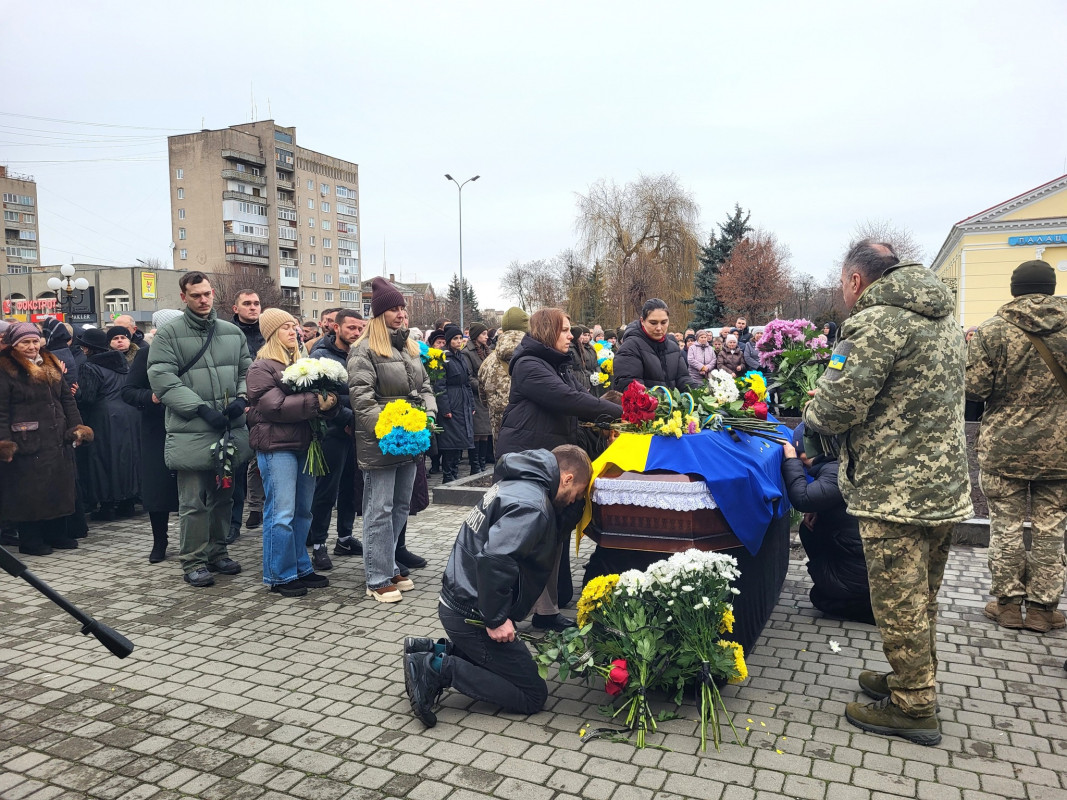 Зник безвісти ще навесні 2024 року: на Волині попрощалися з Героєм Віталієм Тимофєєвим