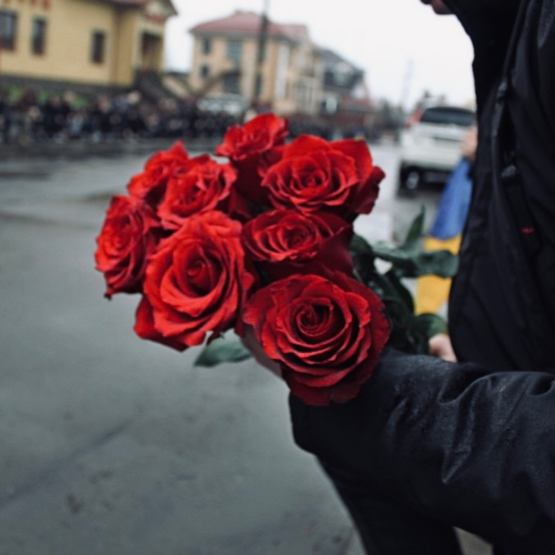 Кілька днів не дожив до дня народження: на Волині в останню путь провели Героя Олега Гринишина