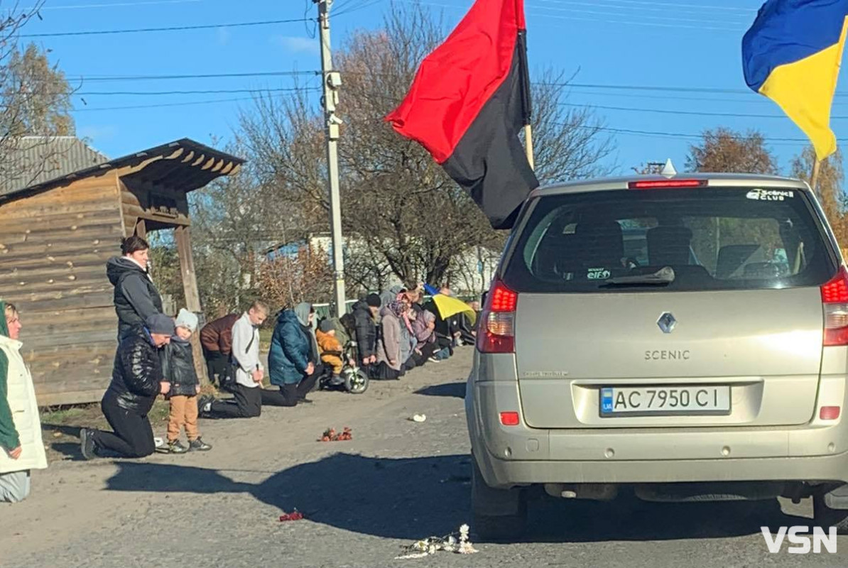 Останній бій прийняв на Курщині: на Волині попрощалися із Героєм Сергієм Згоранцем