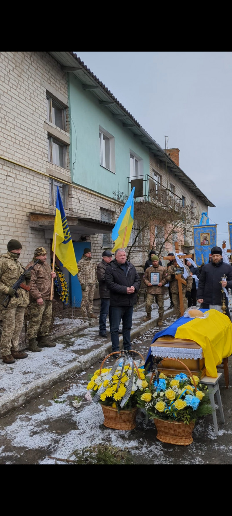 Так і не встиг створити сім'ю: на Волині попрощалися з Героєм Олегом Гарасимлюком