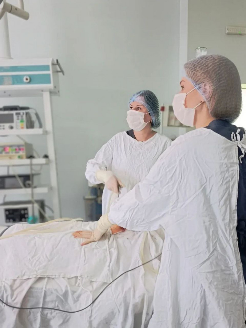 У Володимирському ТМО провели складну гінекологічну операцію і повернули жінці життя без болю