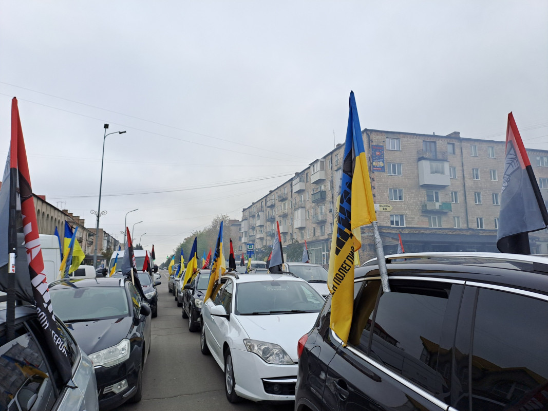 Мріяв створити сім’ю, але не судилося: на Волині попрощалися з Героєм Володимиром Кашубою