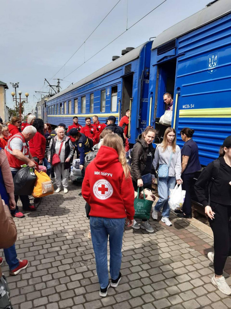 Із Донеччини на Волинь евакуаційним потягом приїхало ще 24 родини
