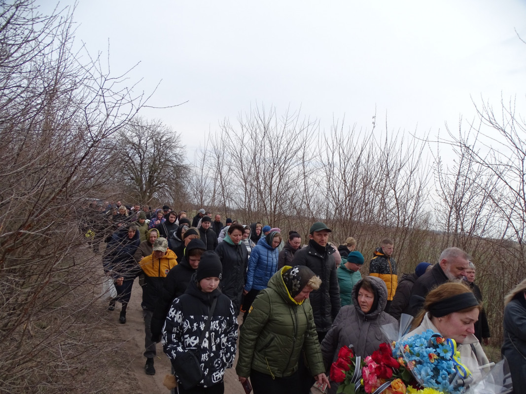 Ворожий дрон обірвав життя: на Волині попрощалися з Героєм Сергієм Панасюком