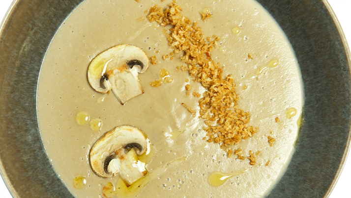 Де забронювати столик на 8 березня у Луцьку