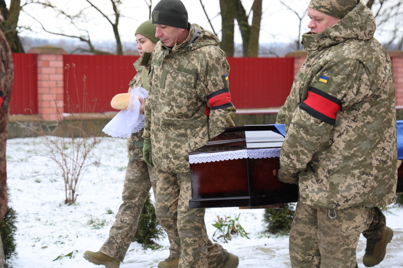 Лише через 10 місяців знайшов вічний спочинок 55-річний Герой з Волині Іван Доценко