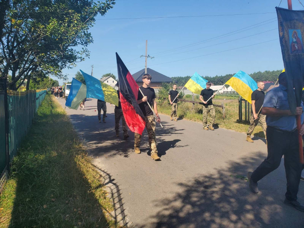Боровся з ворогом, а потім – з підступною хворобою: відійшов у вічність Герой з Волині Віталій Басалка