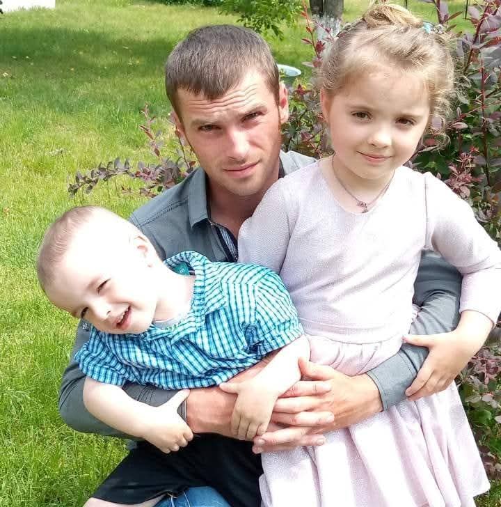 «Мамо, наш тато - зірочка на небі!»: спогади про волинського Героя, який повернувся навіки додому через 7 місяців після загибелі