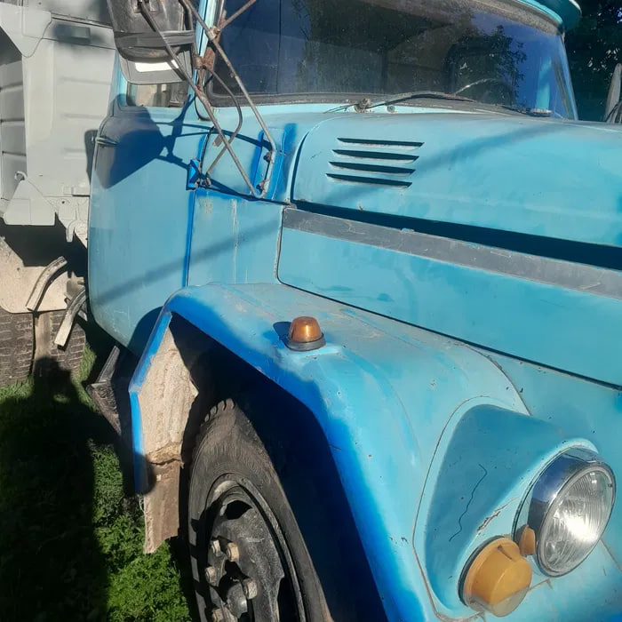 На Волині продають незвичний ЗІЛ із тракторним мотором: чому за ним полюють лісники й фермери