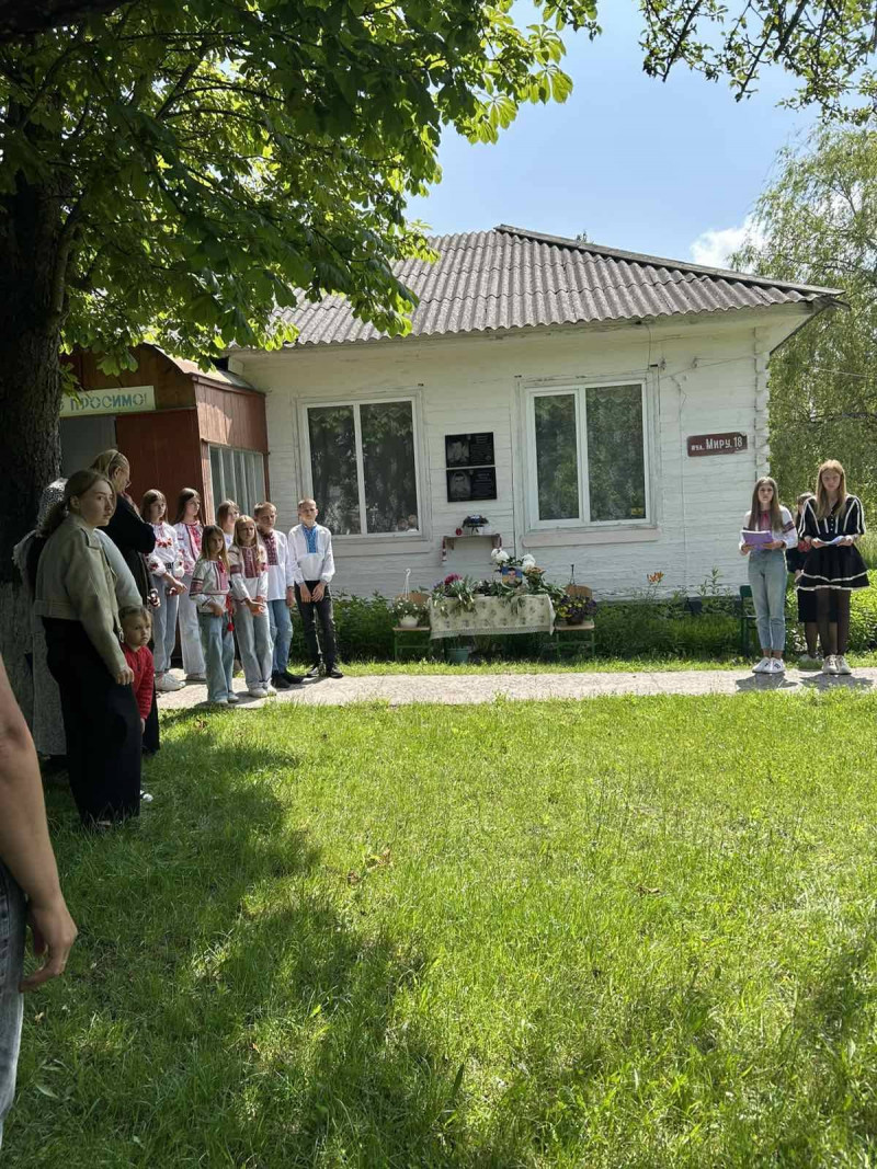 Навіки 23 роки: молодому Герою з Волині відкрили меморіальну дошку