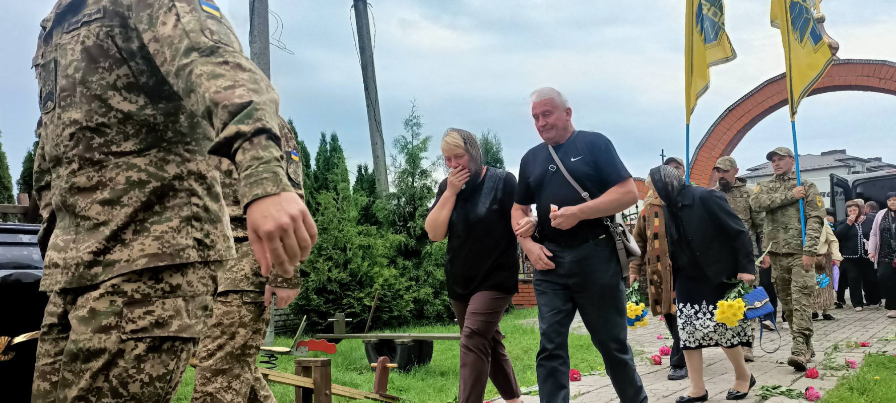 Навіки 35: на Волині попрощалися з Героєм Романом Никончуком