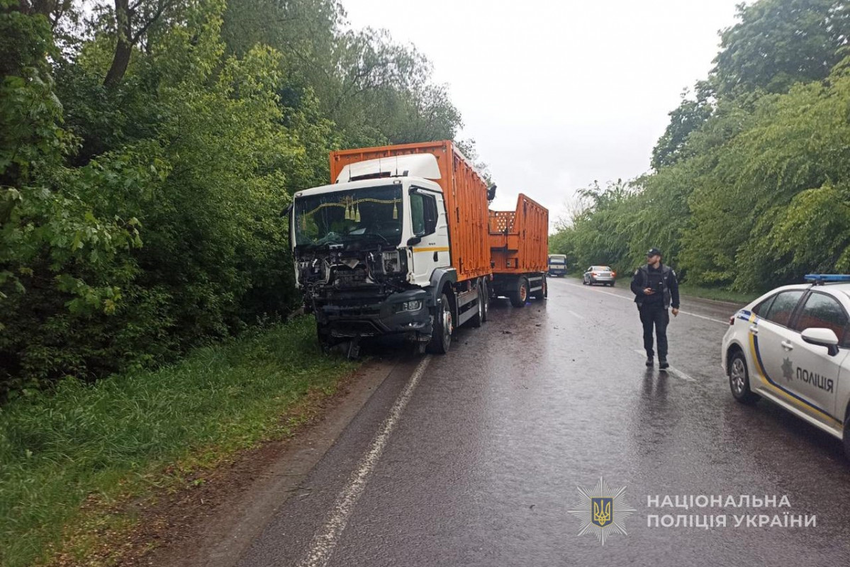 Під час обгону виїхав на зустрічну і зіткнувся із вантажівкою: деталі смертельної ДТП на Волині