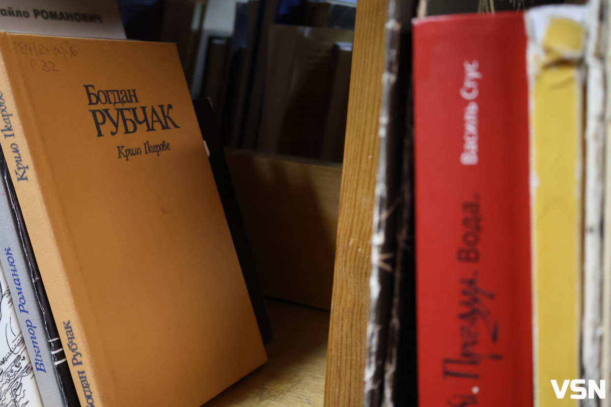 Бібліотекар — це такий собі маленький «Google»: Оксана Ковальчук з Луцька про свою роботу