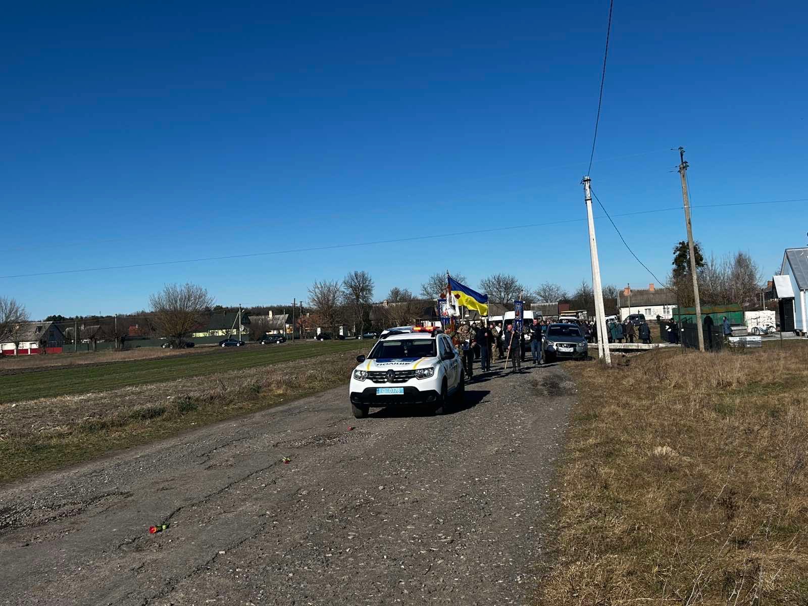 Не встиг створити власну родину: на Волині попрощались з Героєм Анатолієм Сележуком