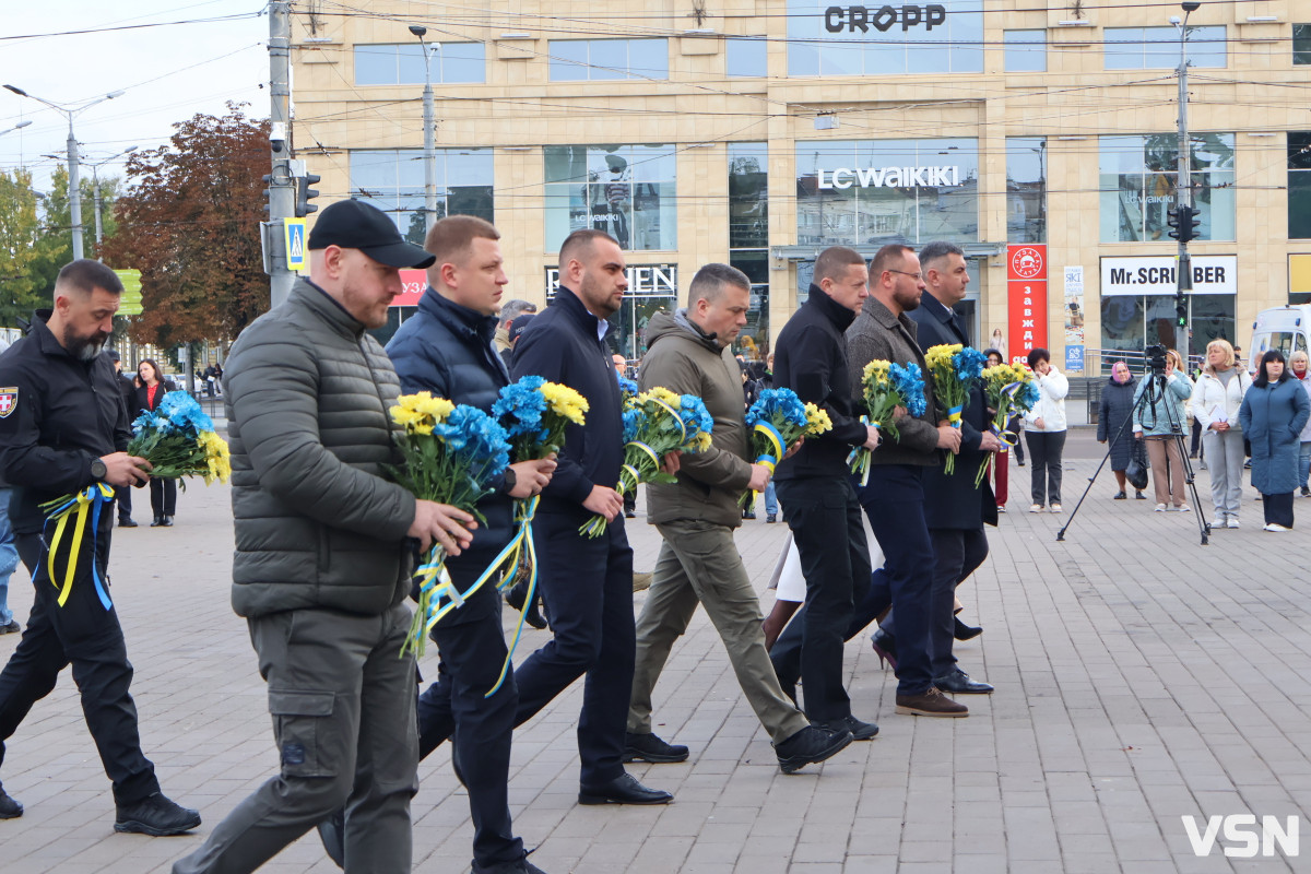 У Луцьку вшанували захисників і захисниць України