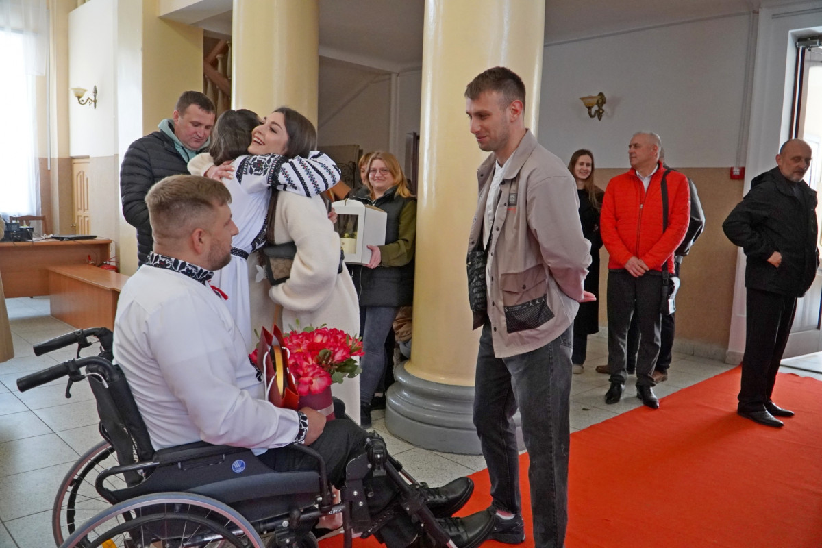 На Великдень ветеран з Волині одружився з коханою