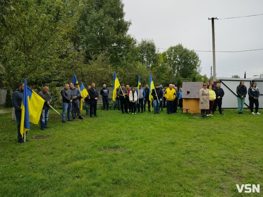 Весільний коровай ділитимуть на похороні: востаннє додому повернувся Герой з Волині Олександр Коцура