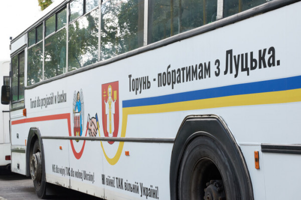 Поляки подарували Луцьку 5 автобусів
