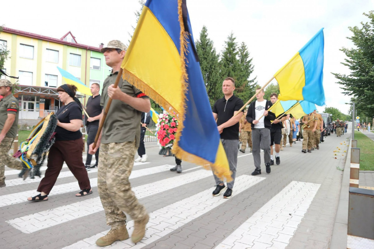 На Волині провели в останню путь захисника Володимира Соняка