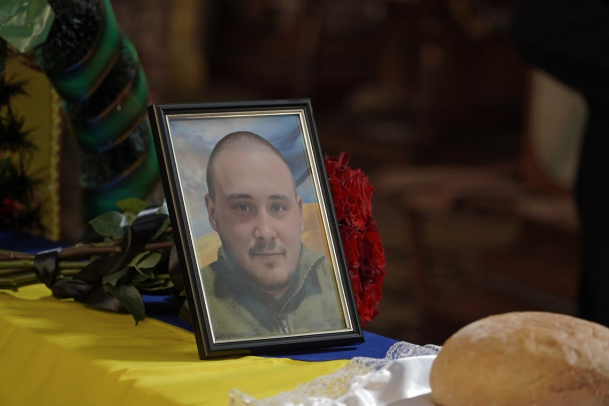 Навіки 24: на Волині попрощалися із Олександром Бичком, який пройшов ворожий полон, але трагічно загинув за кордоном