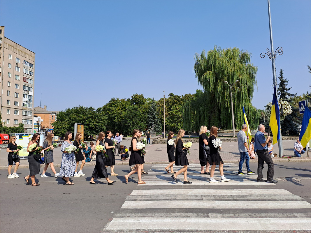 За день до загибелі отримав відзнаку від командира: на Волині попрощались із Героєм Володимиром Гузем