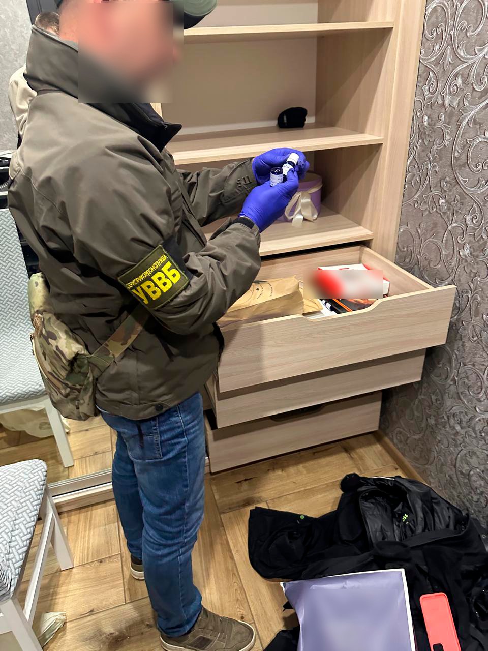 6 тисяч доларів за «переправу»: буковинський коп організував незаконну втечу ухилянтів через «Ягодин»