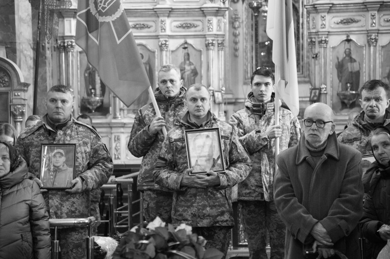 Три прощання в один день: у Луцьку віддали останню шану полеглим на війні Героям