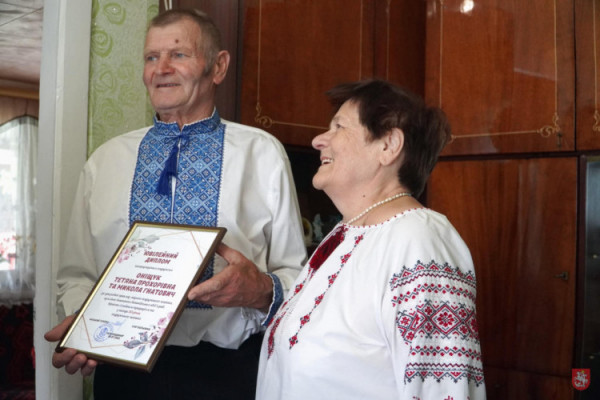 У Володимирі шість подружніх пар святкували «золоте» весілля
