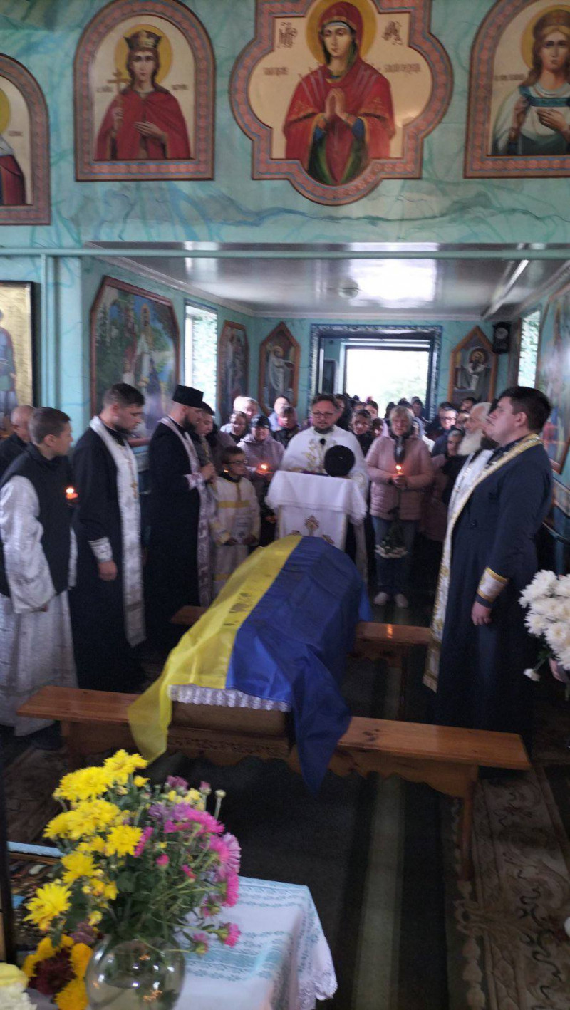 Назавжди 49: на Волині попрощалися з Героєм В'ячеславом Лошаком