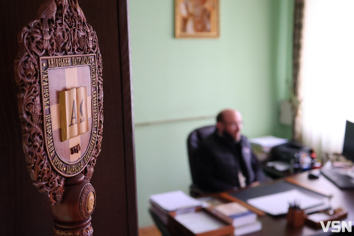 «Різдво — це перемога життя над смертю»: луцький священнослужитель про Різдво Христове