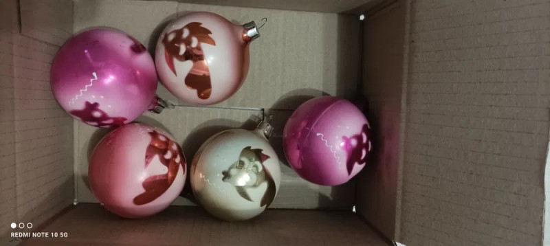 Справжній раритет: ялинкові радянські іграшки продають за шалені гроші. Фото