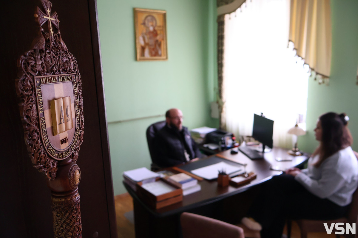 «Різдво — це перемога життя над смертю»: луцький священнослужитель про Різдво Христове